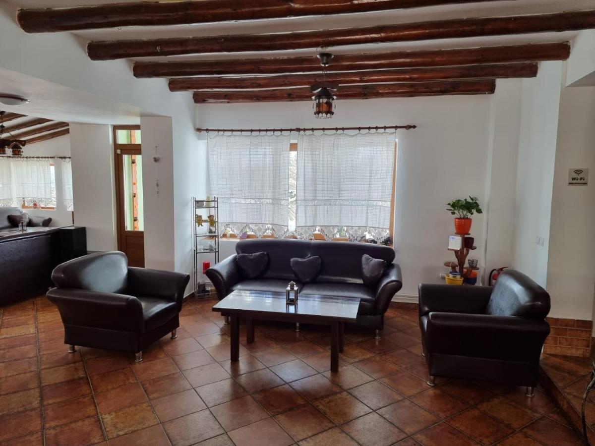 Casa Bondia Villa Paraul Rece Exteriör bild